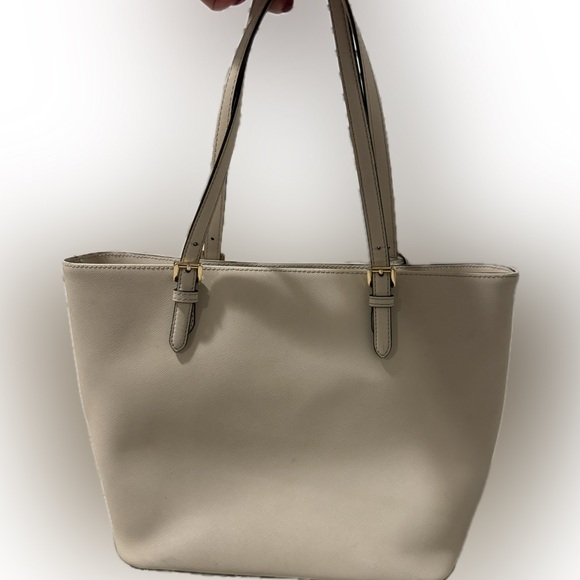 Michael Kors beige tote - Picture 2 of 9